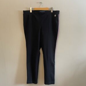 Tommy Hilfiger Black Skinny Ponte Pants w Red & White Stripe & TH Charm – Large